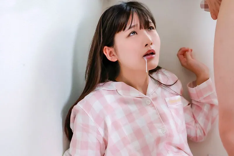 Anh trai ghen khi người yêu có cô bạn gái nên luôn bắt em ấy làm tình